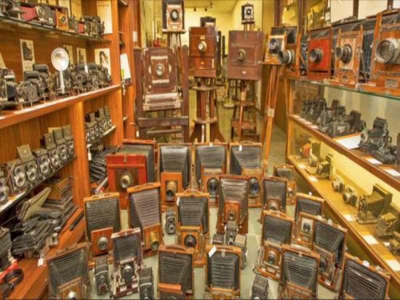 Vintage Analogue Camera Museum
