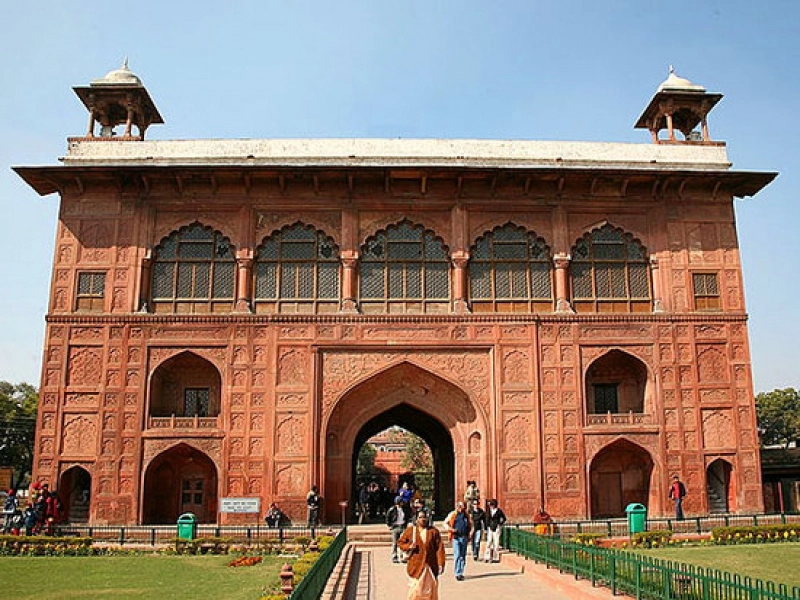 Mumtaz Mahal (Jewel Palace)