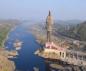 Income from statue of unity within 9 days